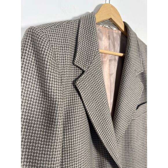 MaxMara Houndstooth Wool Blend Blazer -(AS IS) - Picture 4 of 9